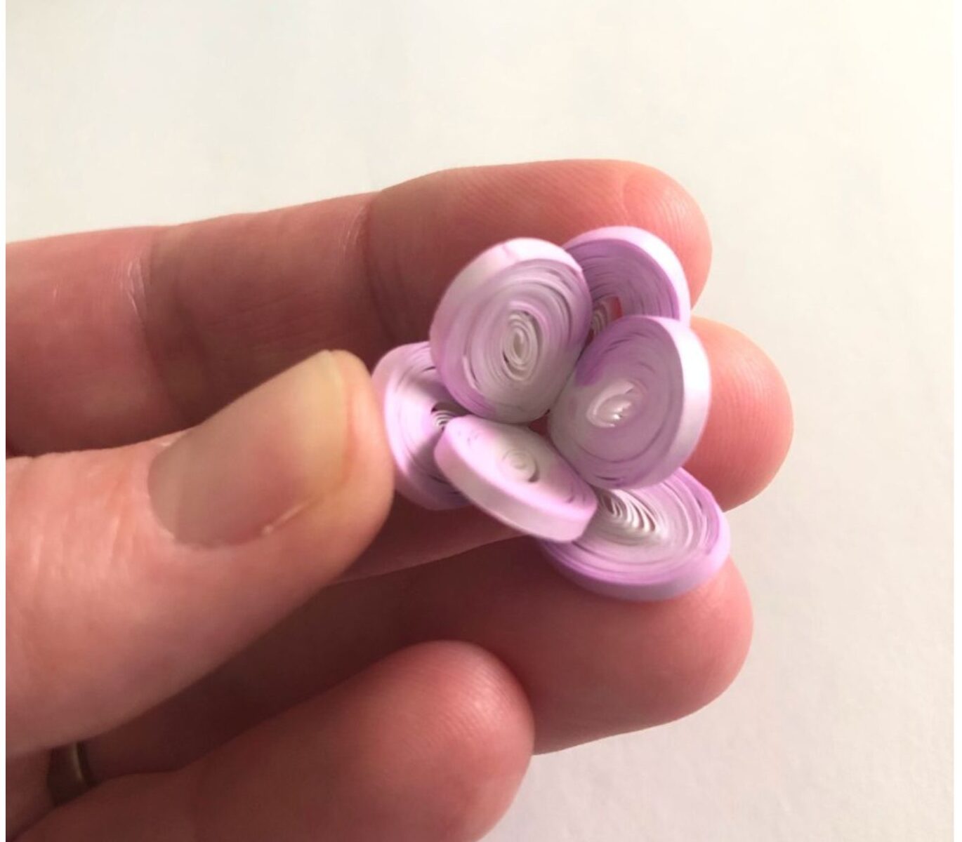 Hướng dẫn làm cành hoa bằng nghệ thuật quilling